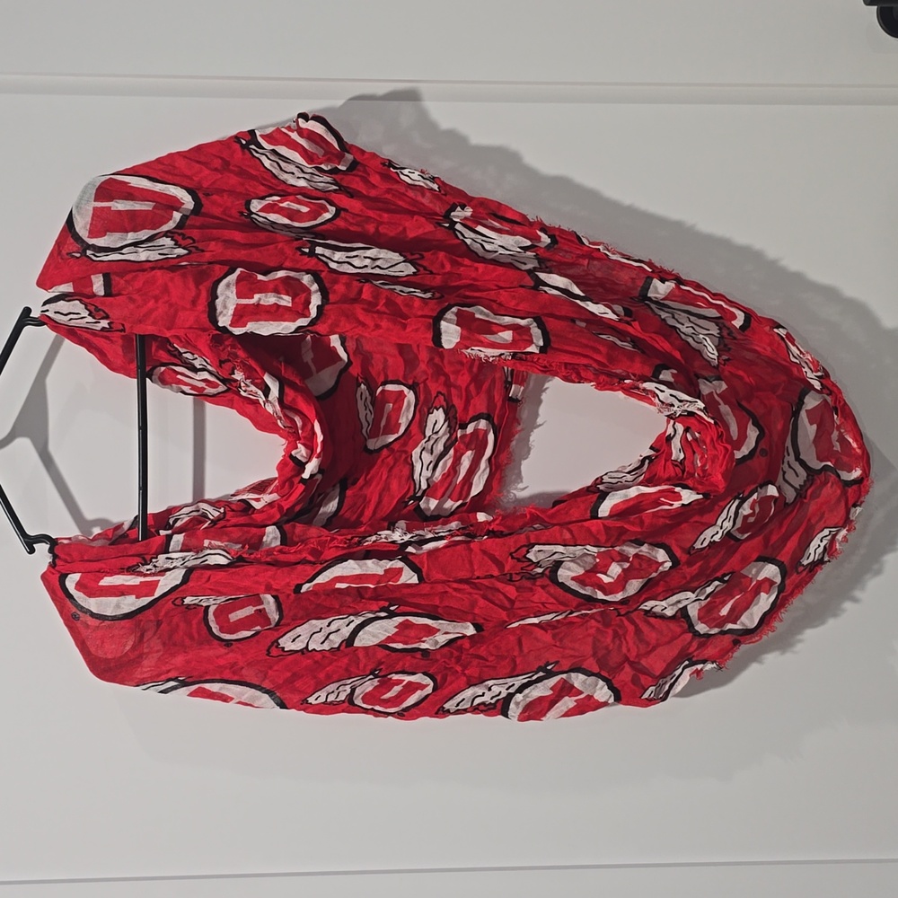 Scarves - Picture 4 of 14